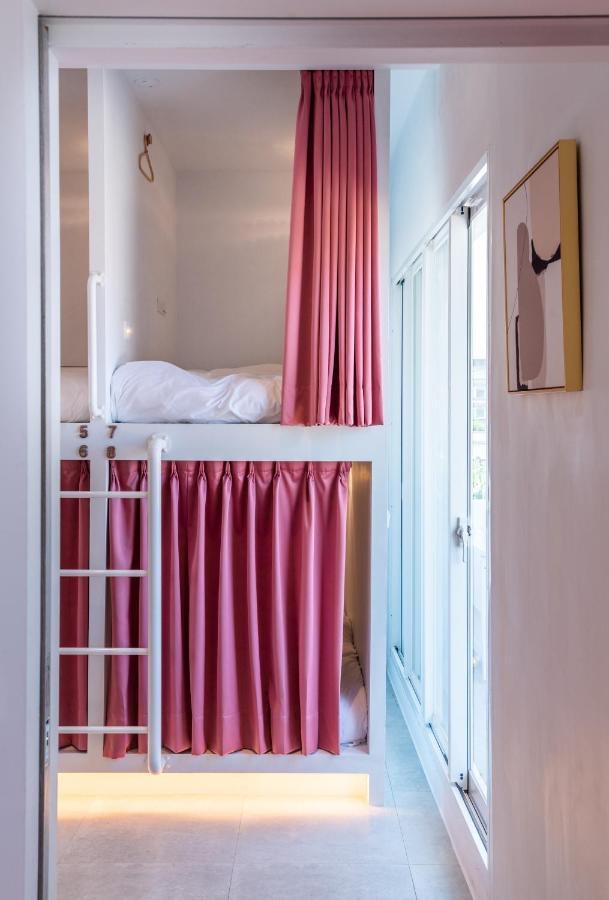 W3 Hostel Luodong Buitenkant foto