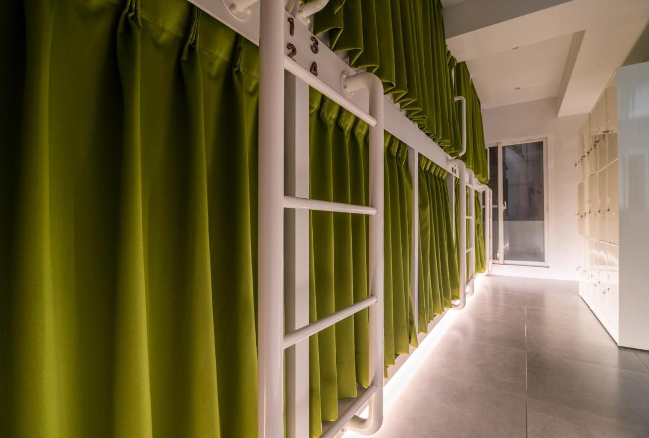 W3 Hostel Luodong Buitenkant foto