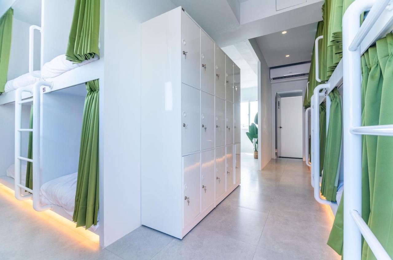 W3 Hostel Luodong Buitenkant foto
